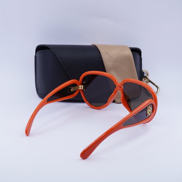 Loewe LW40132I 42E Aviator Sunglasses – Shiny Orange\Brown - Picture 10 of 10